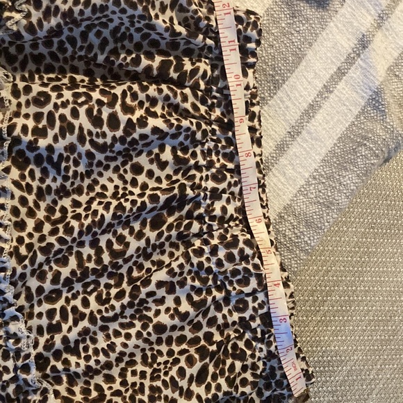 Ladies skirt - Picture 6 of 8